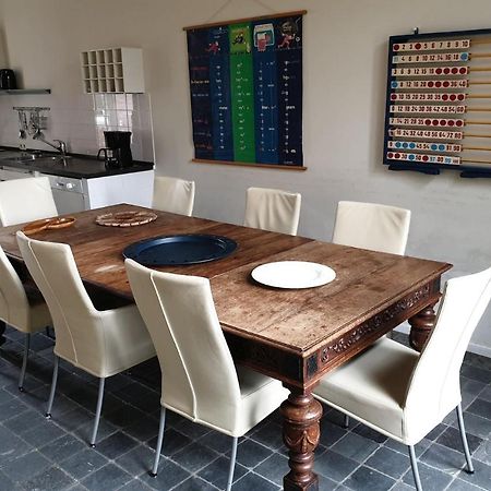 De Oude School Apartment Vise Exterior photo